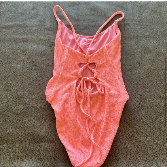 Positano One Piece in Neon melon scrunch - Picture 5 of 7